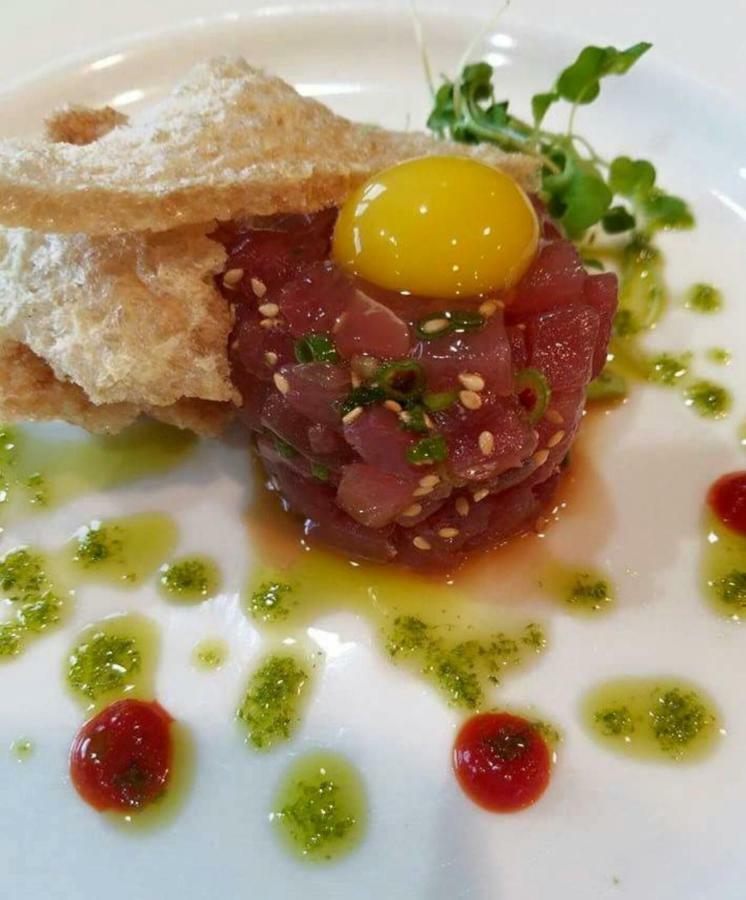 TouchetCameo Heights Mansion And The Vine Fine Dining Restaurant住宿加早餐旅馆 外观 照片